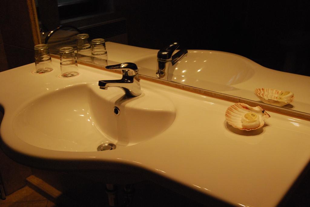 Boroka Apartmanhazak - Oereghaz Velem Bilik gambar
