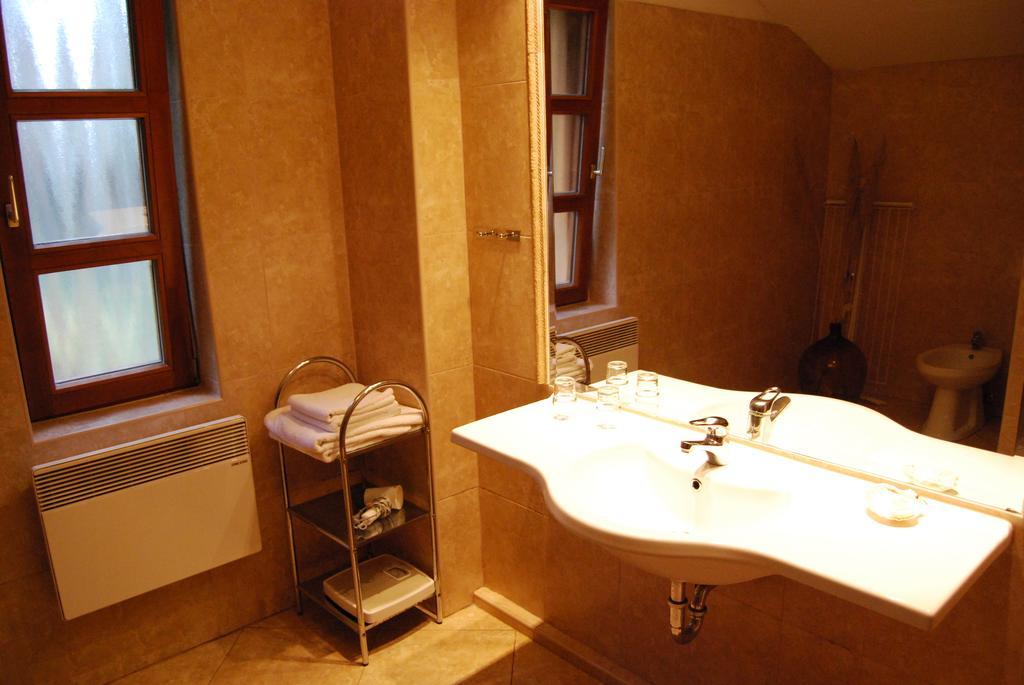 Boroka Apartmanhazak - Oereghaz Velem Bilik gambar
